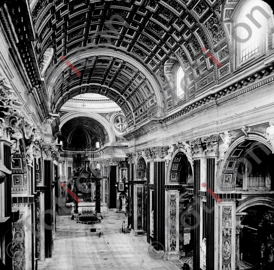 Inneres von St. Peter | Interior of St. Peter - Foto foticon-simon-037-005-sw.jpg | foticon.de - Bilddatenbank für Motive aus Geschichte und Kultur